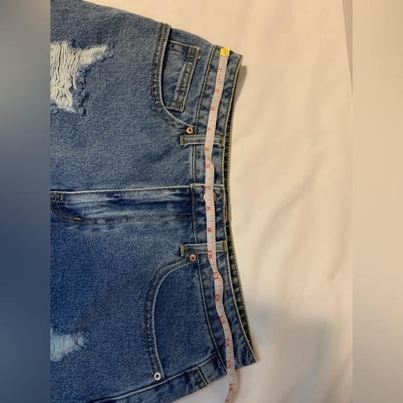 Forever 21, ladies shorts in size 29. - Picture 8 of 10